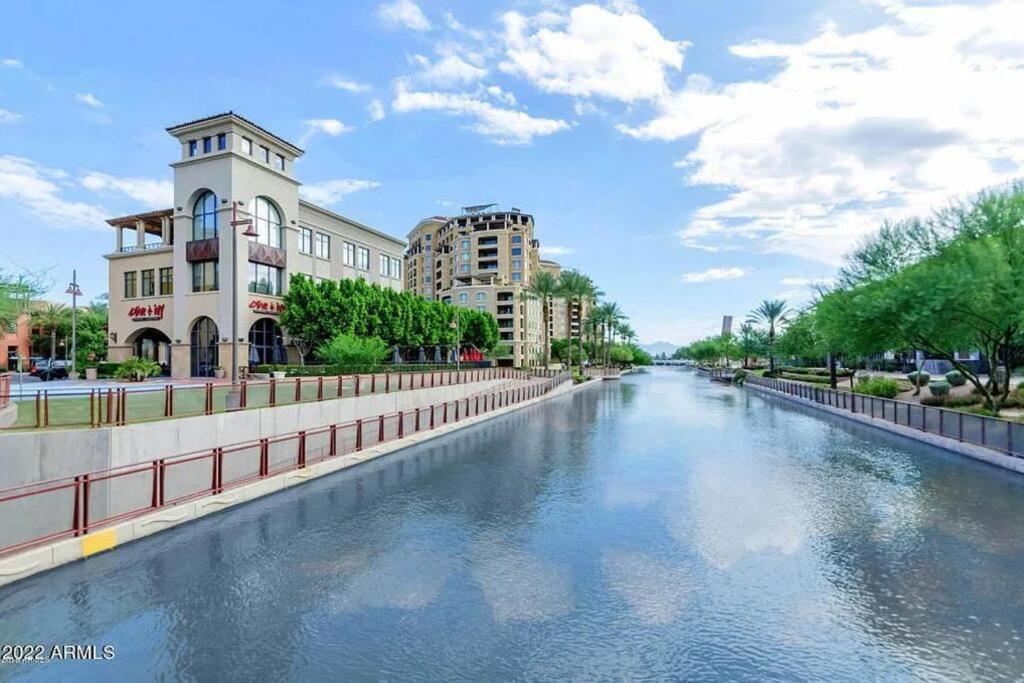 Lux Resort Condo 스코 츠 데일 외부 사진